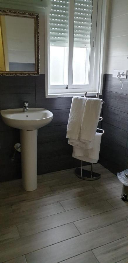 או ברקו דה ולדראס Hotel O Camino מראה חיצוני תמונה