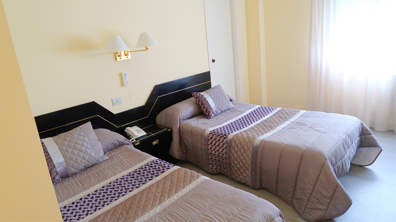 או ברקו דה ולדראס Hotel O Camino מראה חיצוני תמונה
